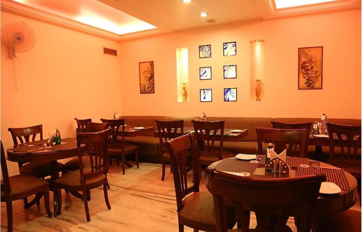 Hotel Florence Inn, Karol Bagh, New Delhi, 2 Min From Metro Kültér fotó
