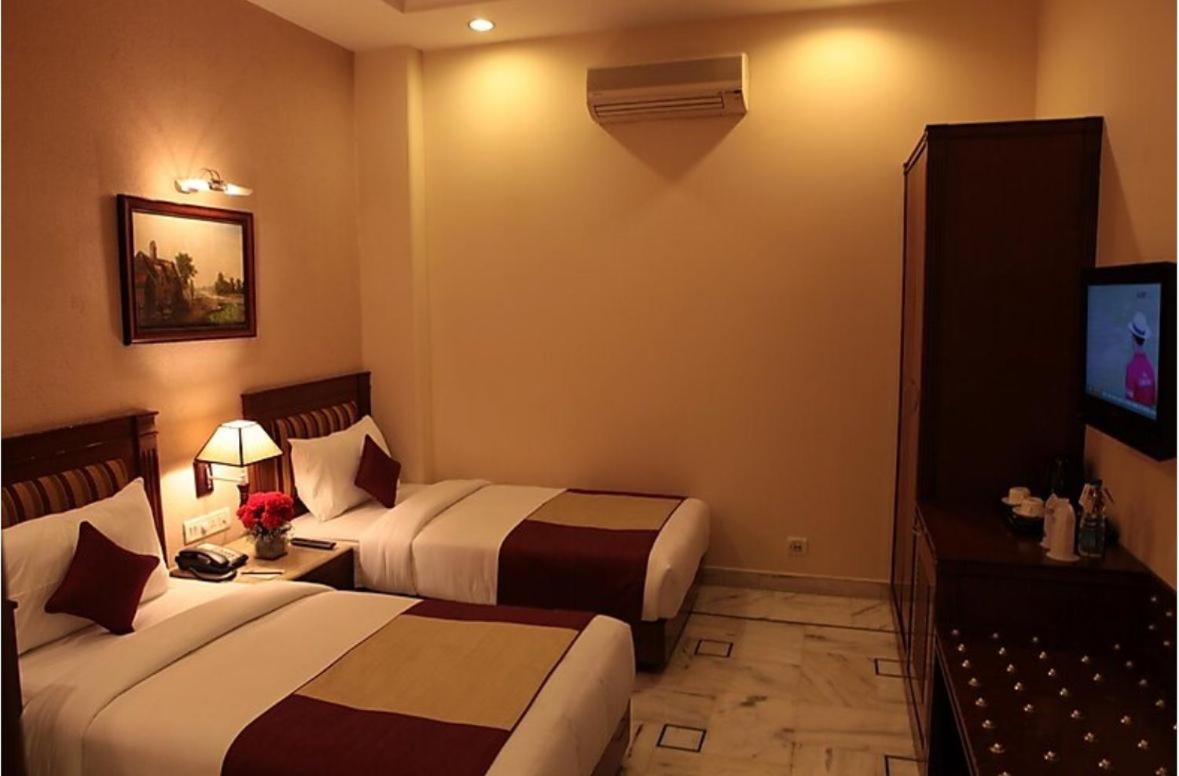 Hotel Florence Inn, Karol Bagh, New Delhi, 2 Min From Metro Kültér fotó